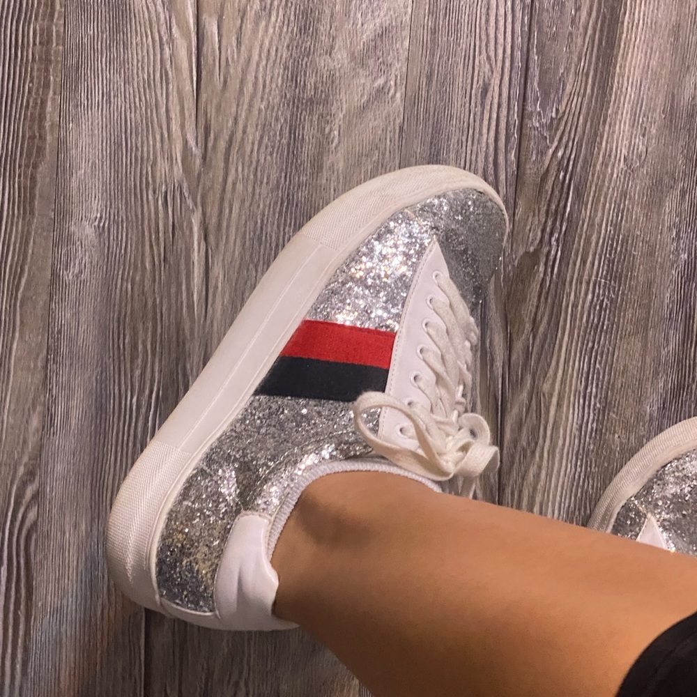 STEVE MADDEN SHOES